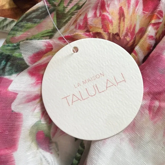 NWT La Maison Talulah Garland Mini Dress Womens Small Cream Red Floral One Arm